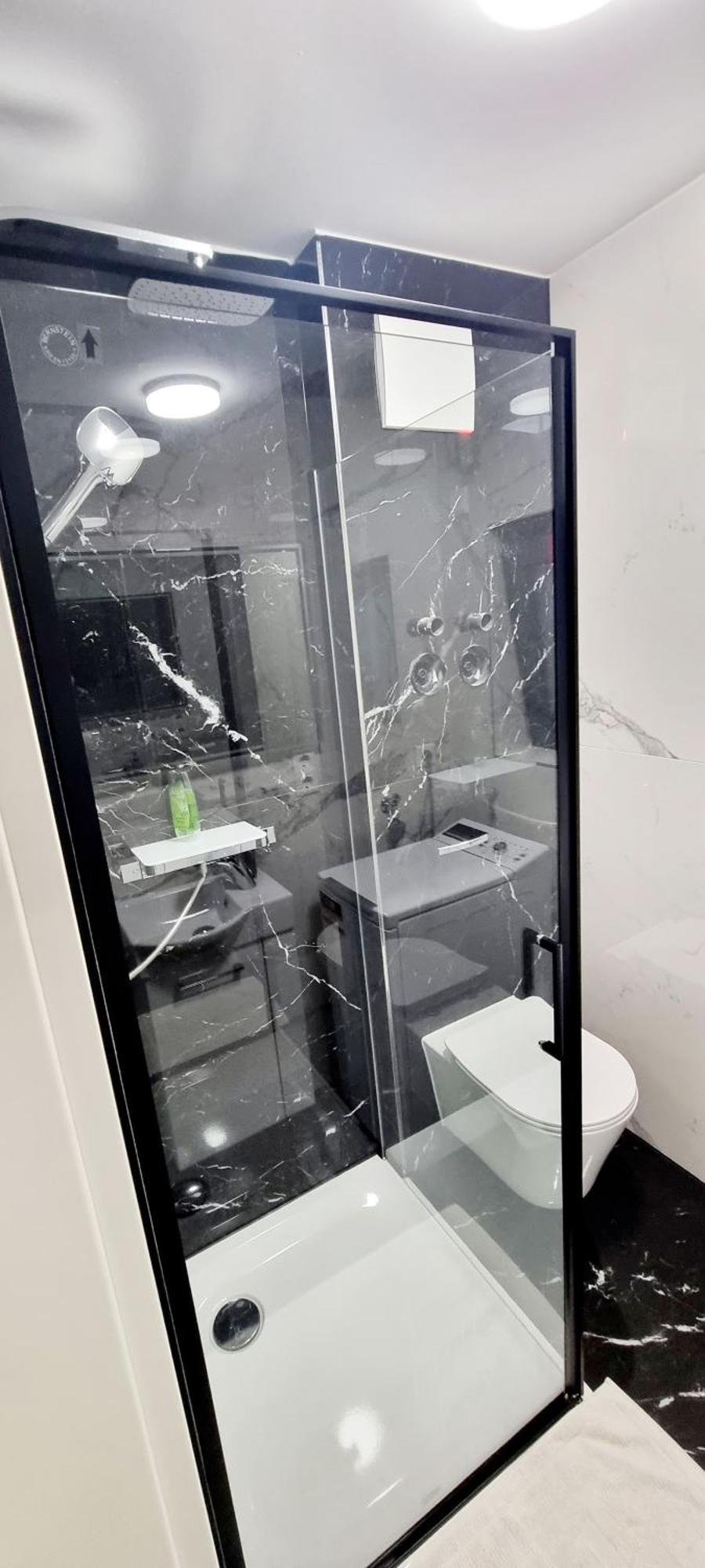 Einliegerwohnung Neu In Vaihingen Enz Horrheim Εξωτερικό φωτογραφία